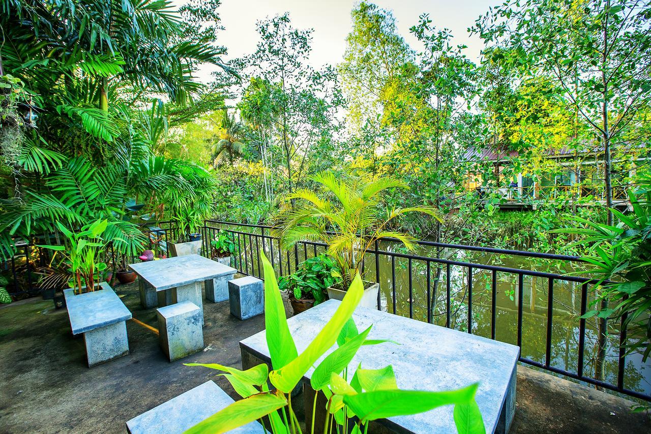 Nida Rooms Central 89 Plaza Resort Szuratthani Kültér fotó