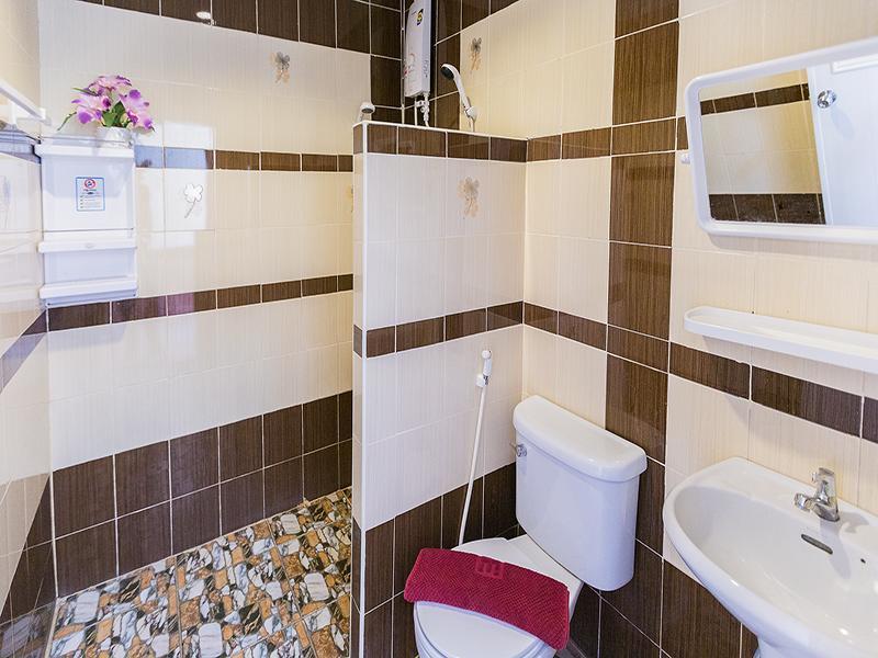 Nida Rooms Central 89 Plaza Resort Szuratthani Kültér fotó