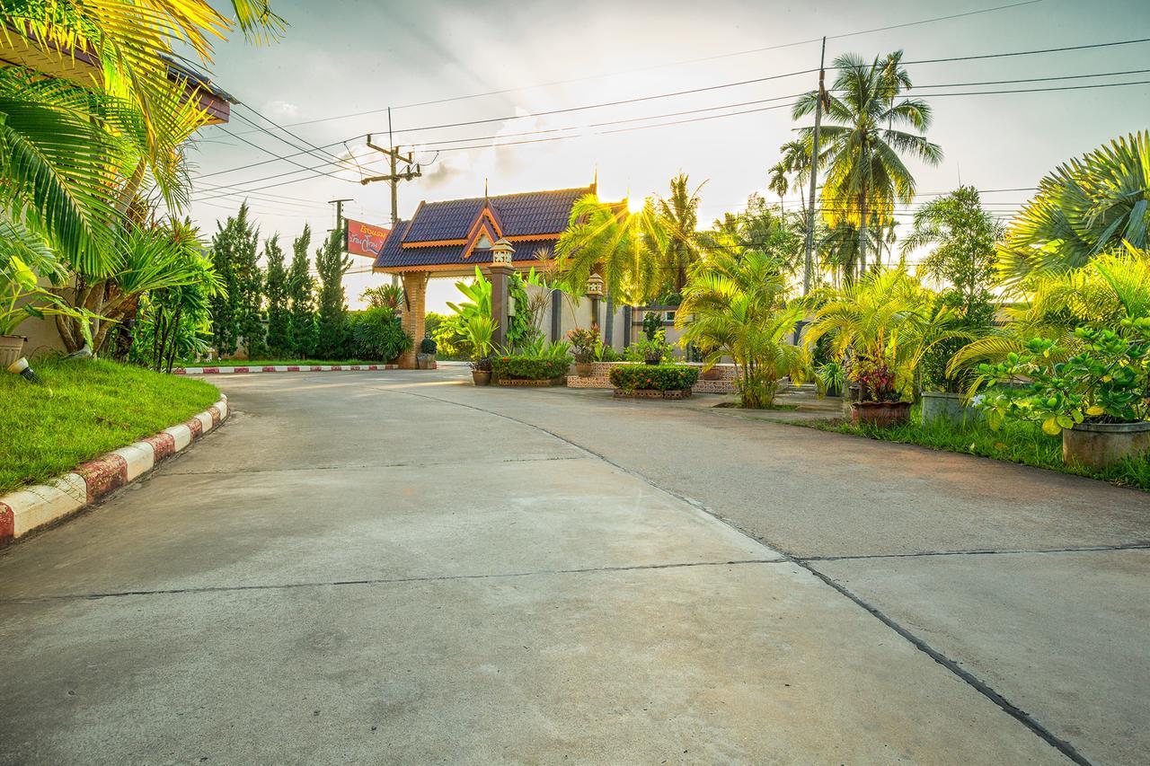 Nida Rooms Central 89 Plaza Resort Szuratthani Kültér fotó